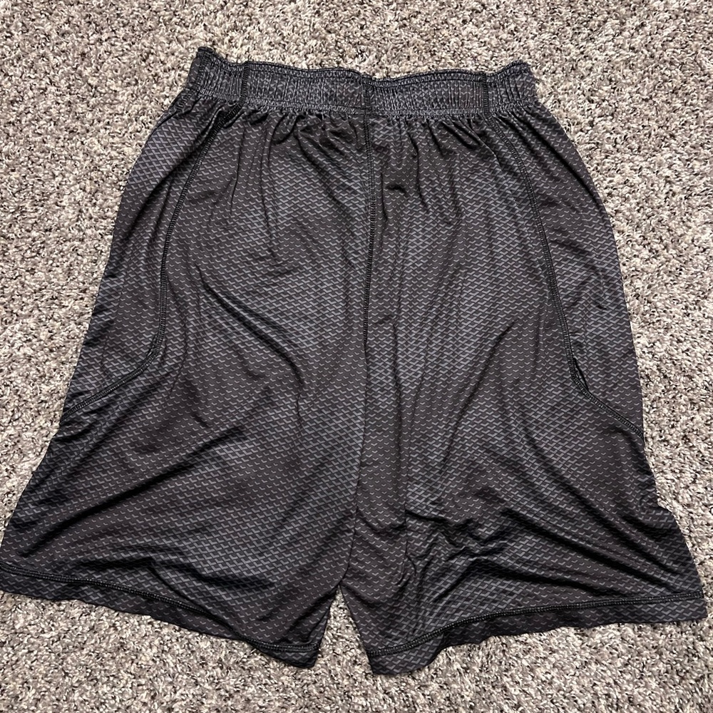 Pony Black Athletic Performance Fit Shorts Size M - Picture 2 of 3